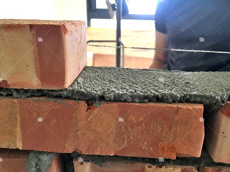 水泥砂漿是砌磚的黏著劑